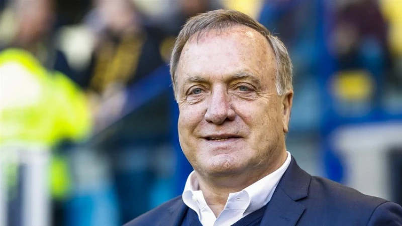 AD: 'Dick Advocaat nieuwe trainer Feyenoord, John de Wolf assistent trainer'