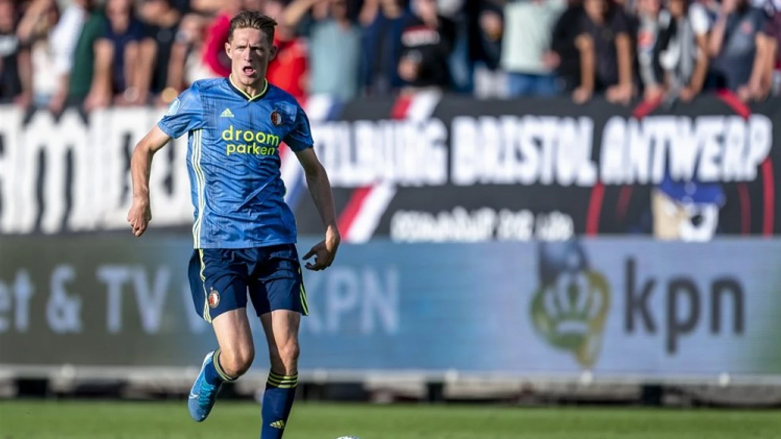 Jong Feyenoord wint gemakkelijk van Jong Vitesse