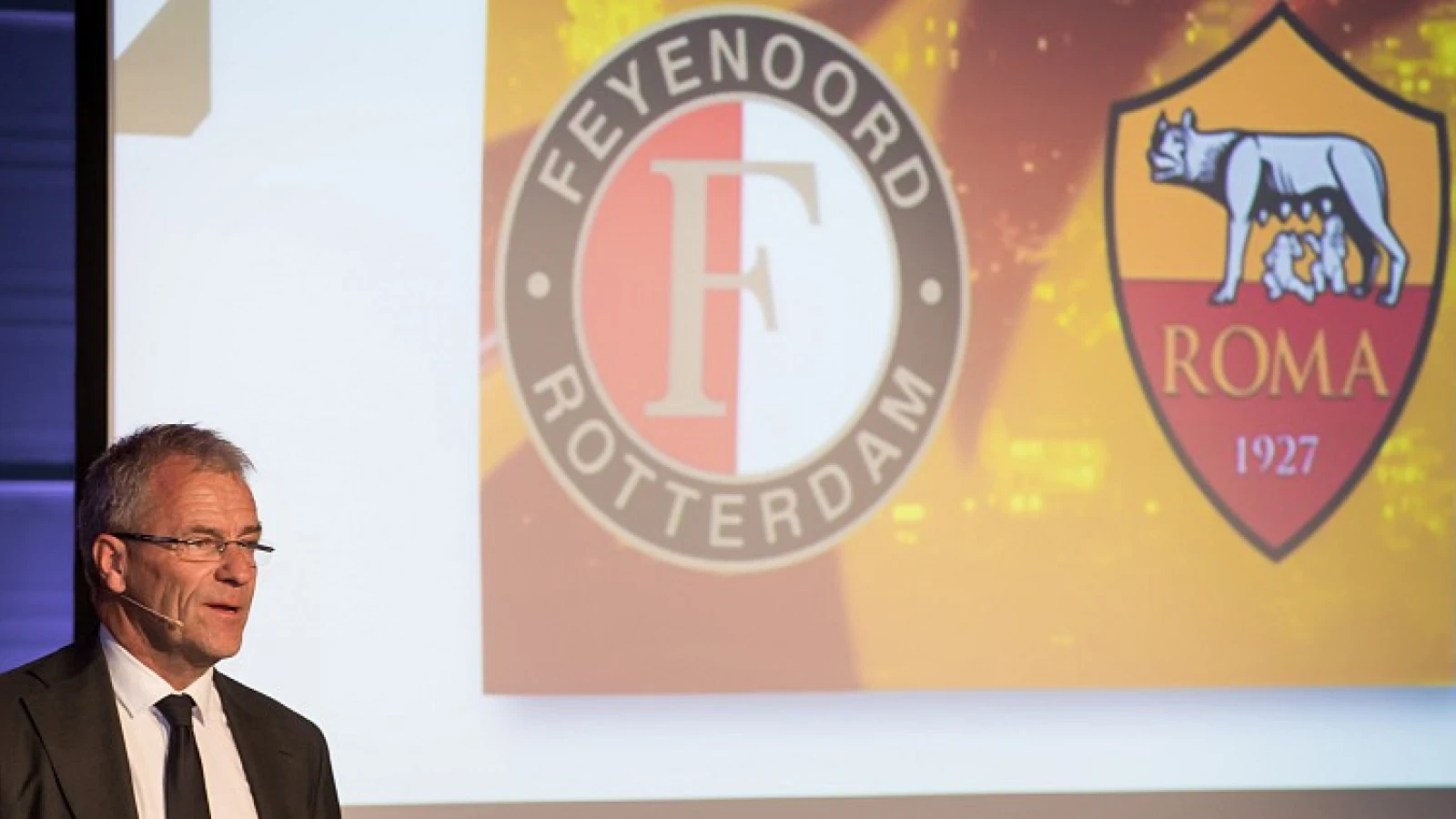 'Het is een publiek geheim dat ze bij Feyenoord in de leiding een bloedhekel hebben aan Twente'
