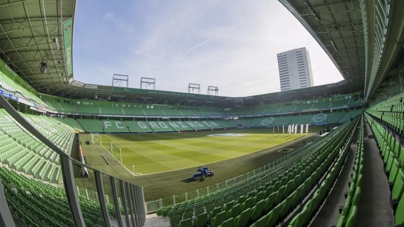 Feyenoord gesteund door vol uitvak in Groningen