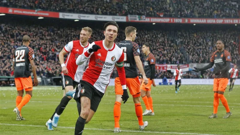 Feyenoord wint overtuigend van PSV