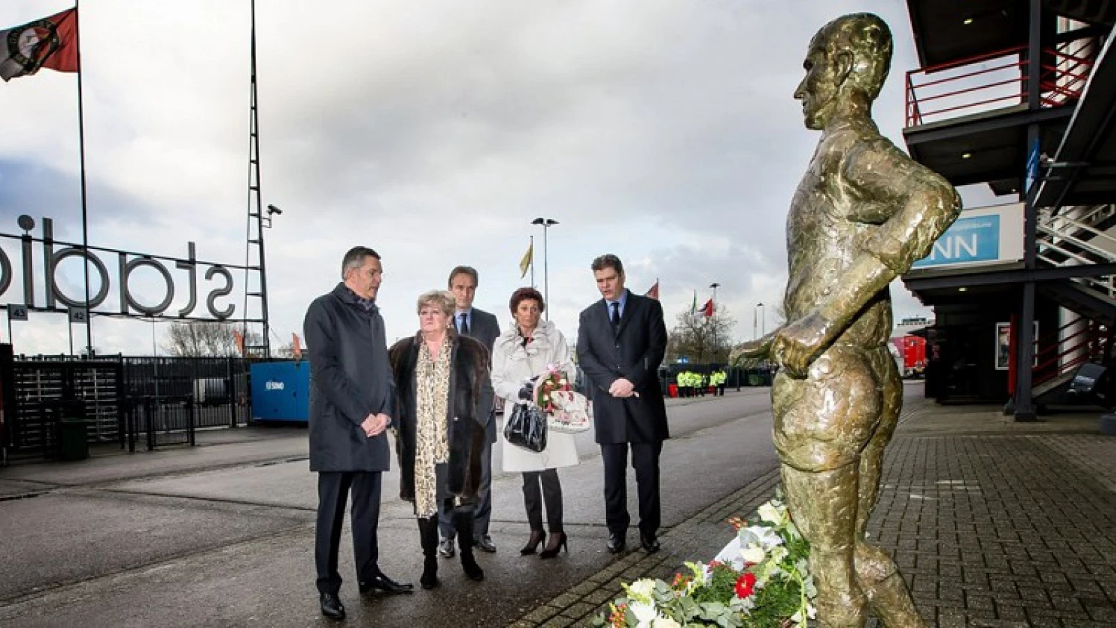 Feyenoord maakt herdenkingsdatum Moulijn bekend