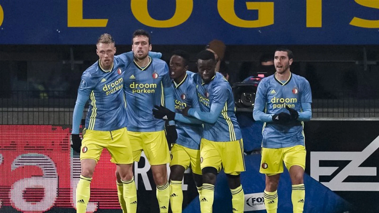 Feyenoord boekt knappe zege in Almelo na wervelende tweede helft