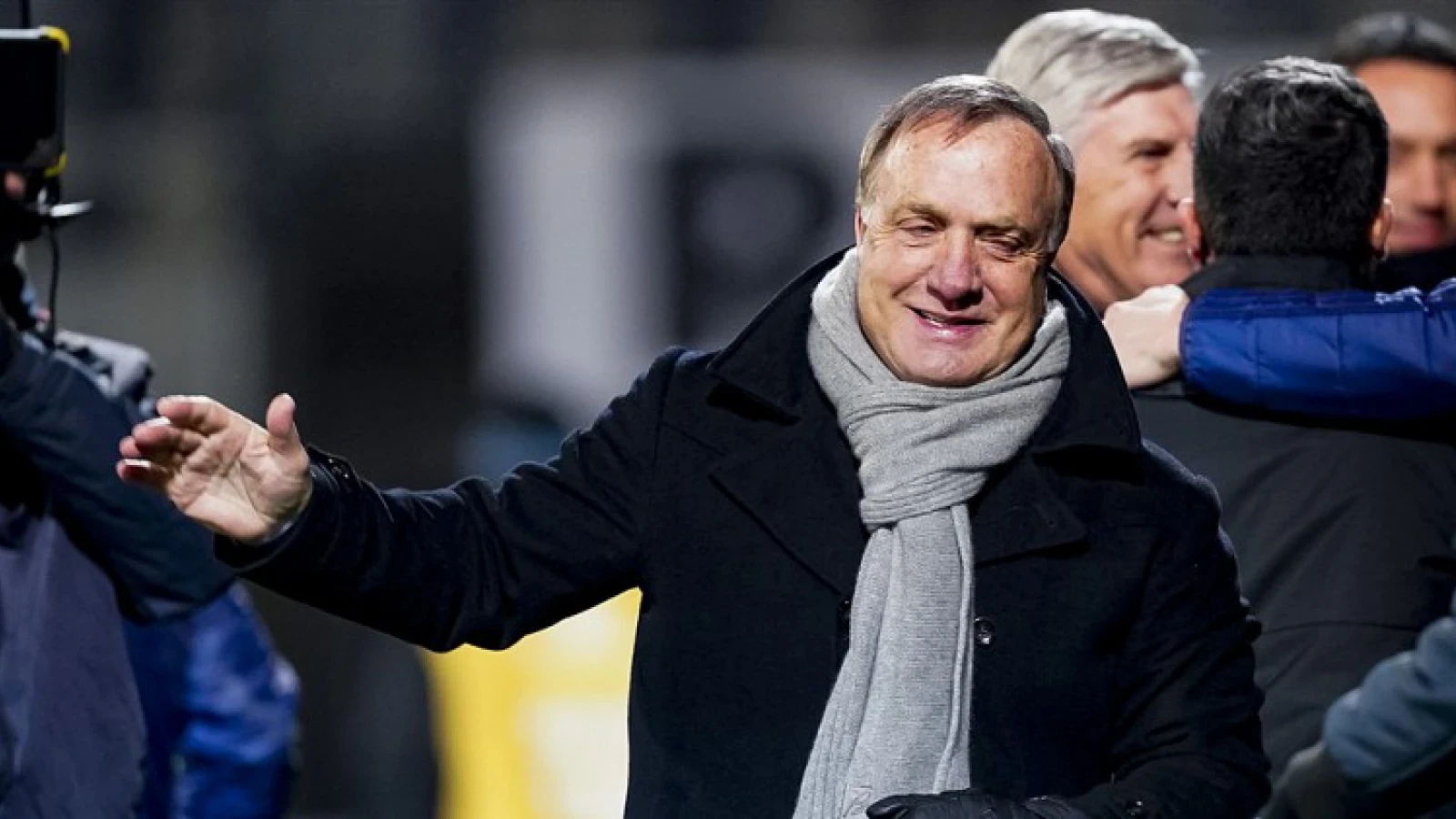 Advocaat hoopt negatieve Feyenoorders te overtuigen: 'Totaal onnodig negatief sentiment'