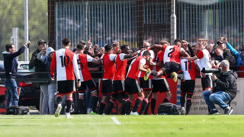 Feyenoord Onder 19 ziet gat met FC Groningen groter worden na nederlaag: 1-3