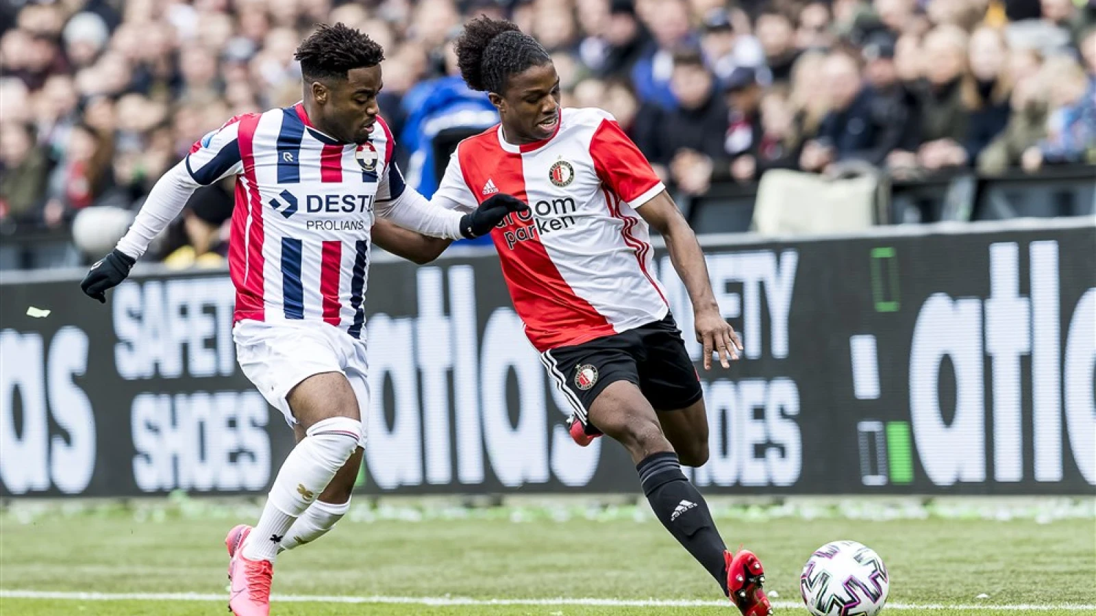 LIVE | Feyenoord - Willem II 2-0 | Einde wedstrijd