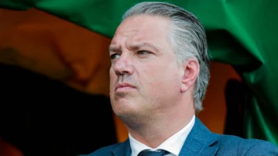 Manders over vervolg competitie: 'Steeds minder realistisch'