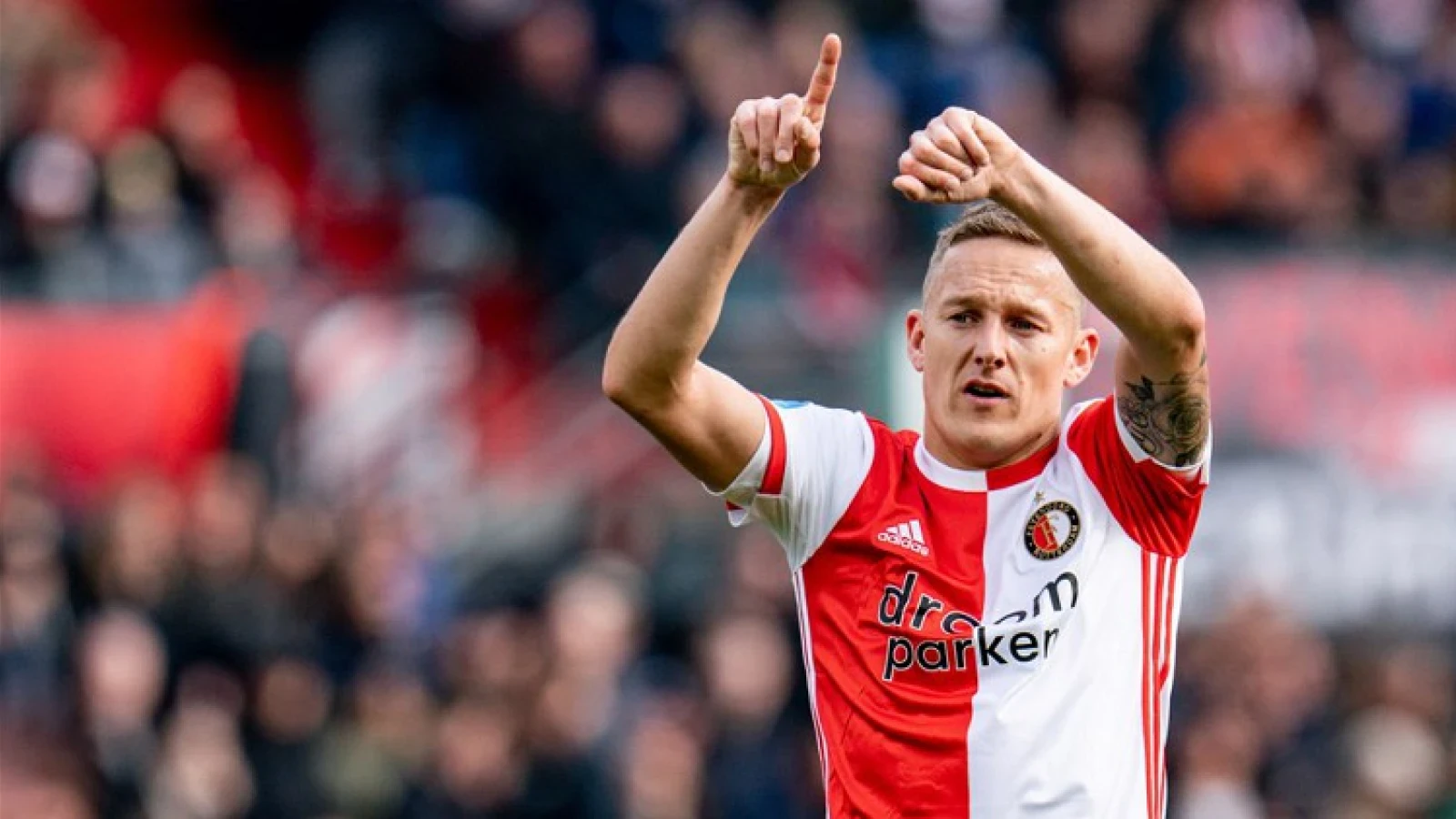 Feyenoorders werken thuis aan hun conditie