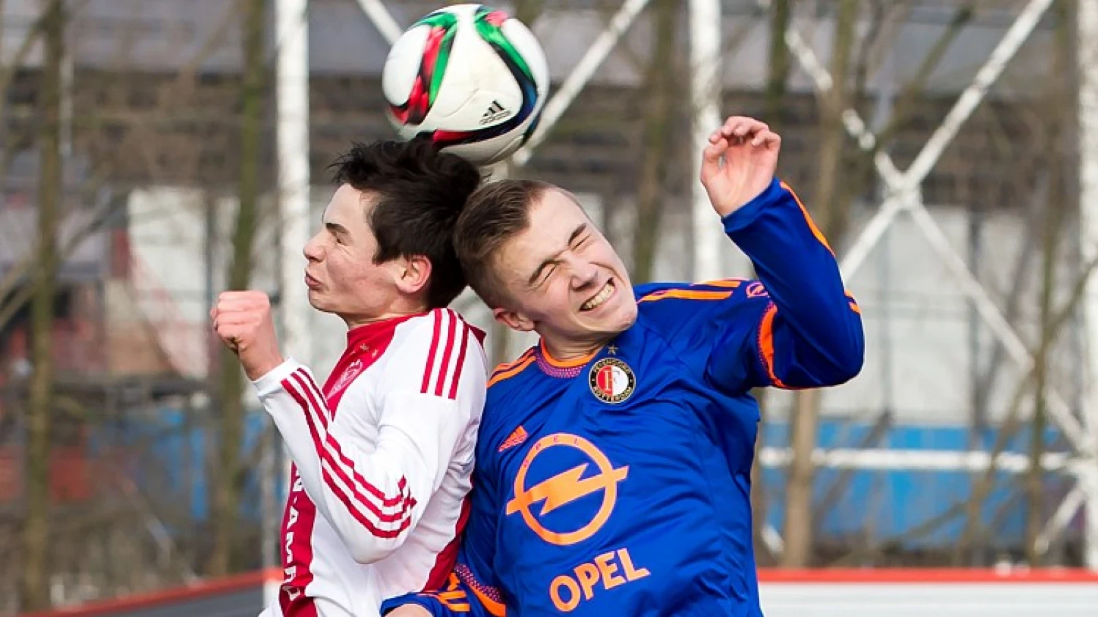 Vente toont respect naar teamgenoten: 'Voetbal is nog steeds een teamsport'