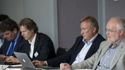 Huidige plannen BeNeLiga gevaar voor Feyenoord, adviseur trekt aan noodrem