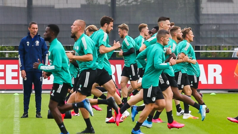 LIVE | Eerste training Feyenoord seizoen 2020-2021 | Einde eerste training