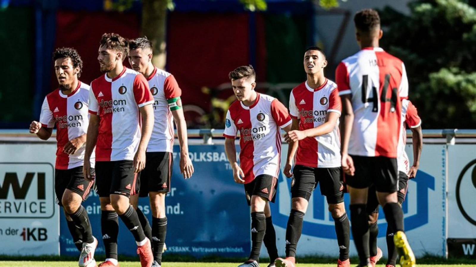 '18-jarige Feyenoorder gaat contract verlengen'