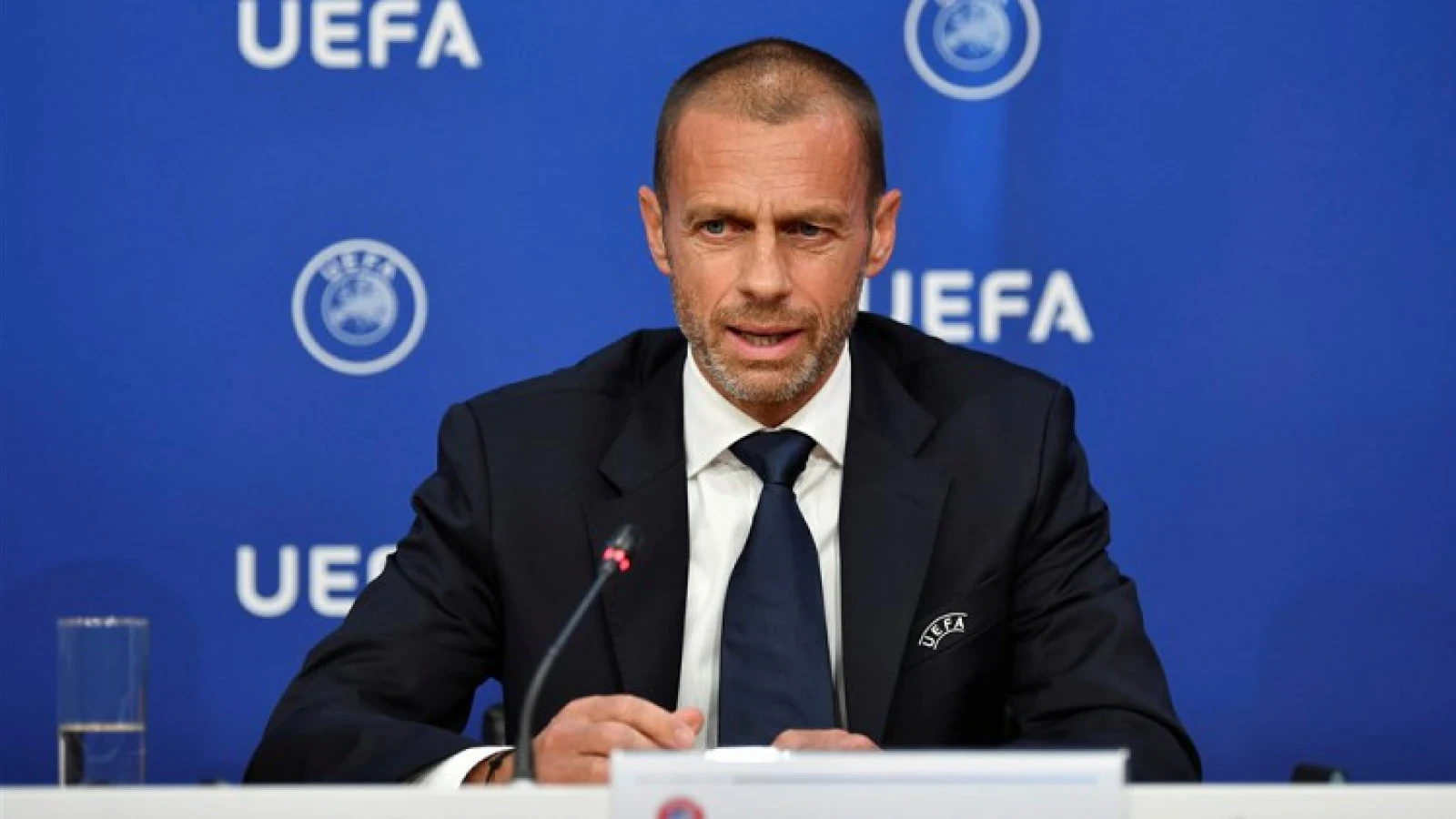 UEFA-voorzitter Ceferin: 'Systeem met één knock-out wedstrijd interessanter dan twee wedstrijden'