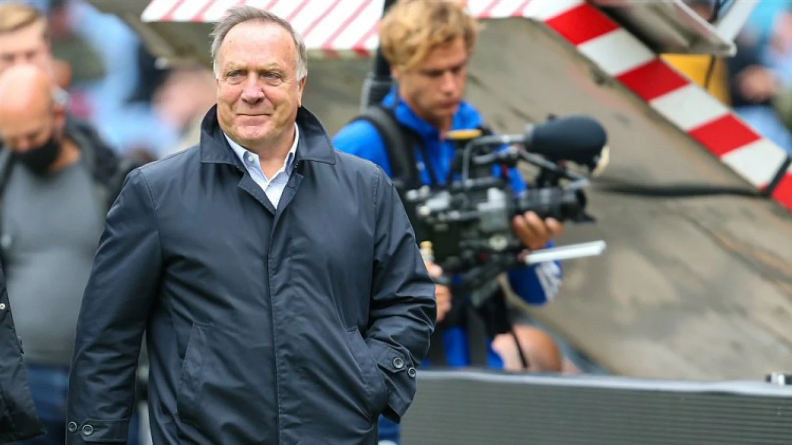 UPDATE | 'Zirkzee alleen haalbaar als Bayern München salaris betaalt'