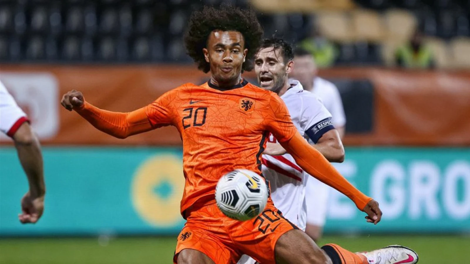 'Zirkzee brengt duidelijkheid over Feyenoord interesse'