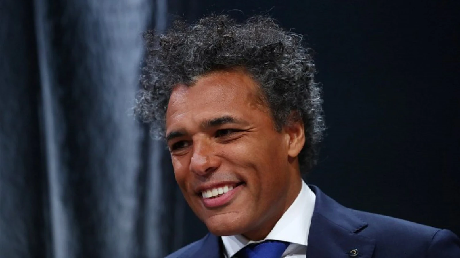 Van Hooijdonk: 'Hij wil altijd nieuwe spelers'