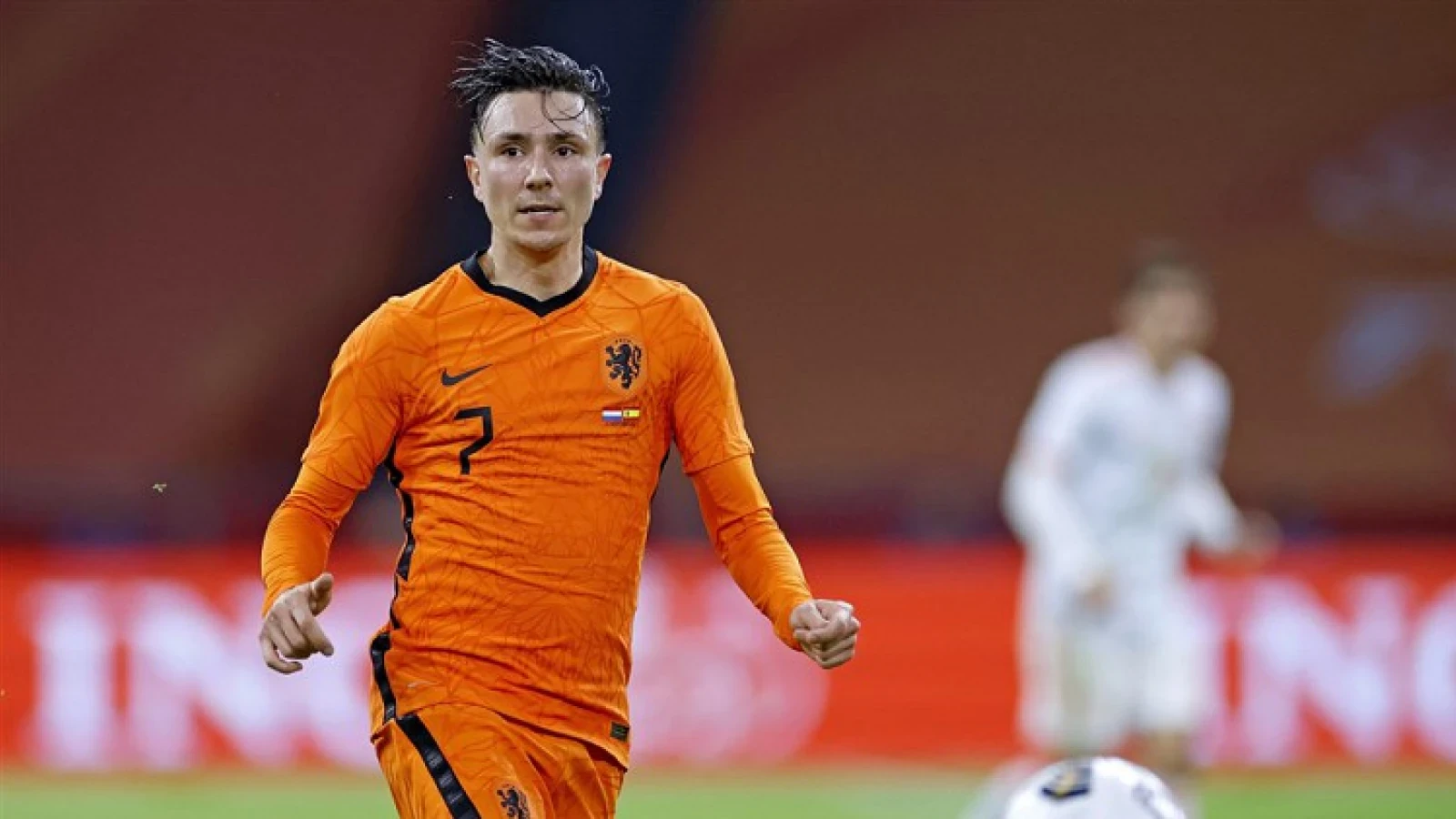 Nederlands Elftal zonder Berghuis aan de aftrap tegen Polen