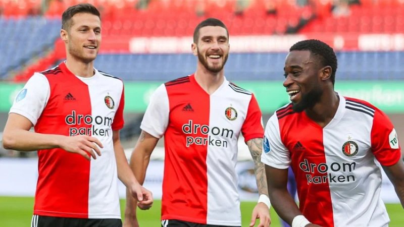 Eén Feyenoorder in elftal van de maand Eredivisie