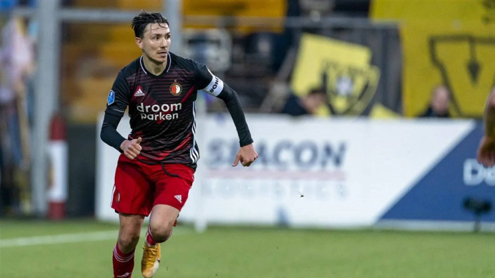 UPDATE | Steven Berghuis twijfelgeval voor wedstrijd tegen Vitesse