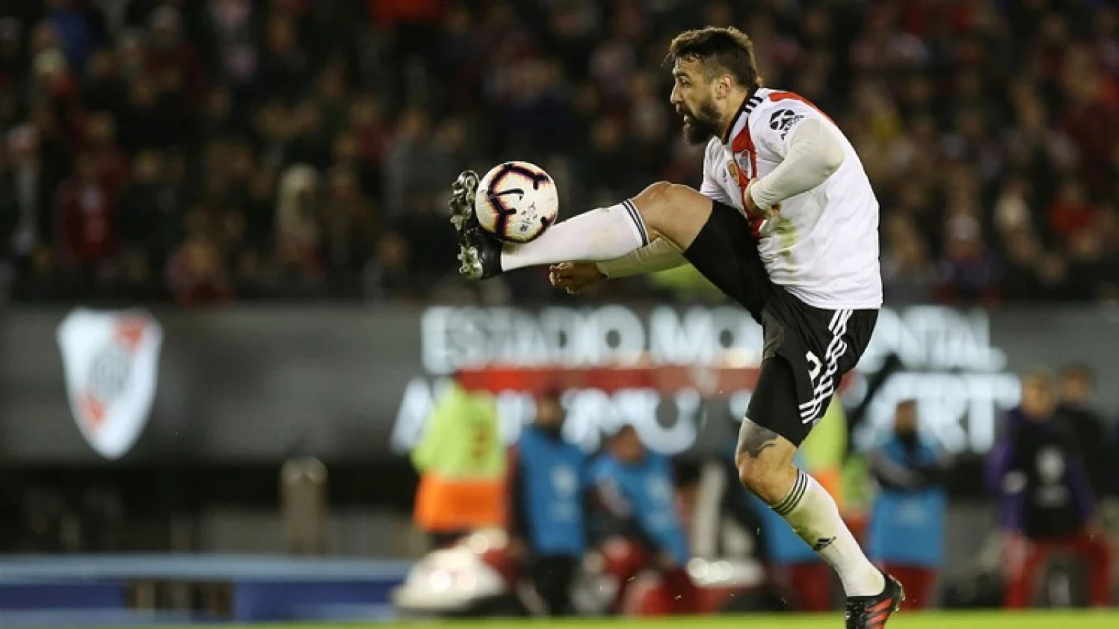 'Een kans om op mijn 32e nog naar een club als Feyenoord te gaan, krijg ik niet nog een keer'