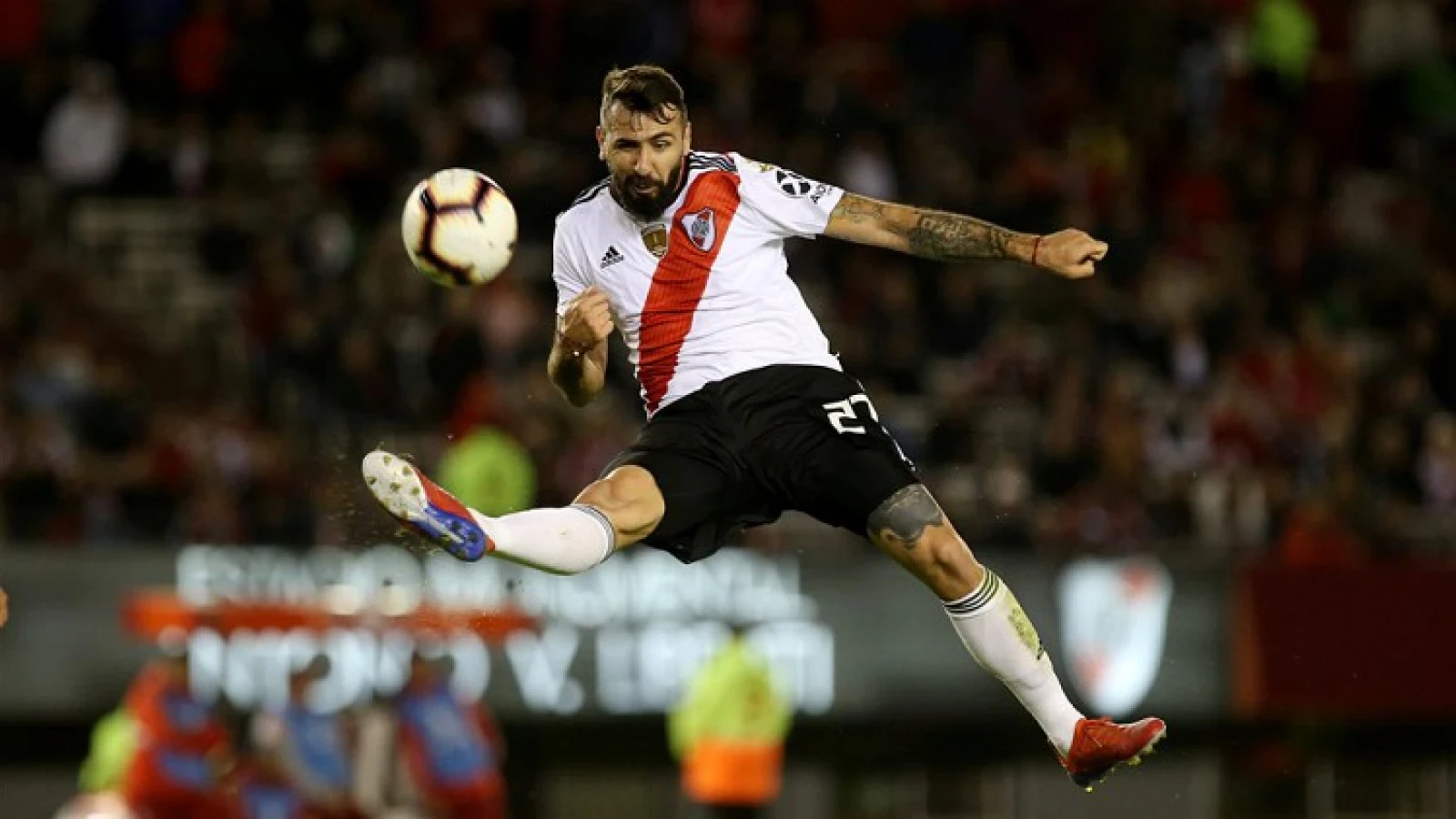 'Feyenoord gaat na huurperiode in gesprek met River Plate voor definitieve transfer Pratto'