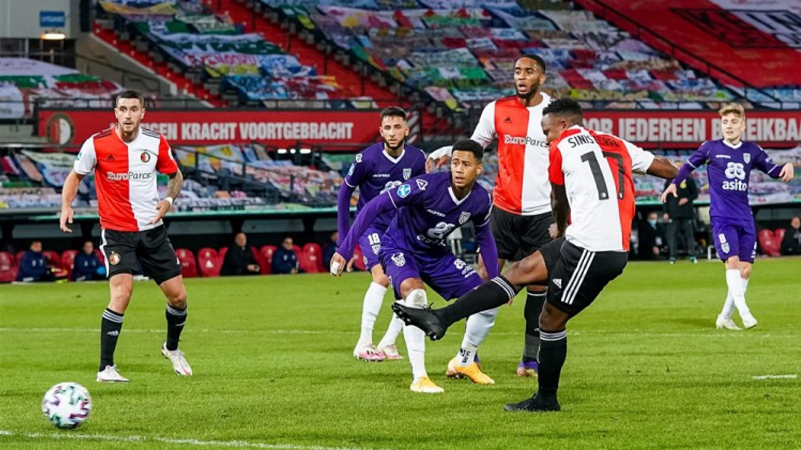 Feyenoord loot sc Heerenveen in kwartfinale van de TOTO KNVB Beker