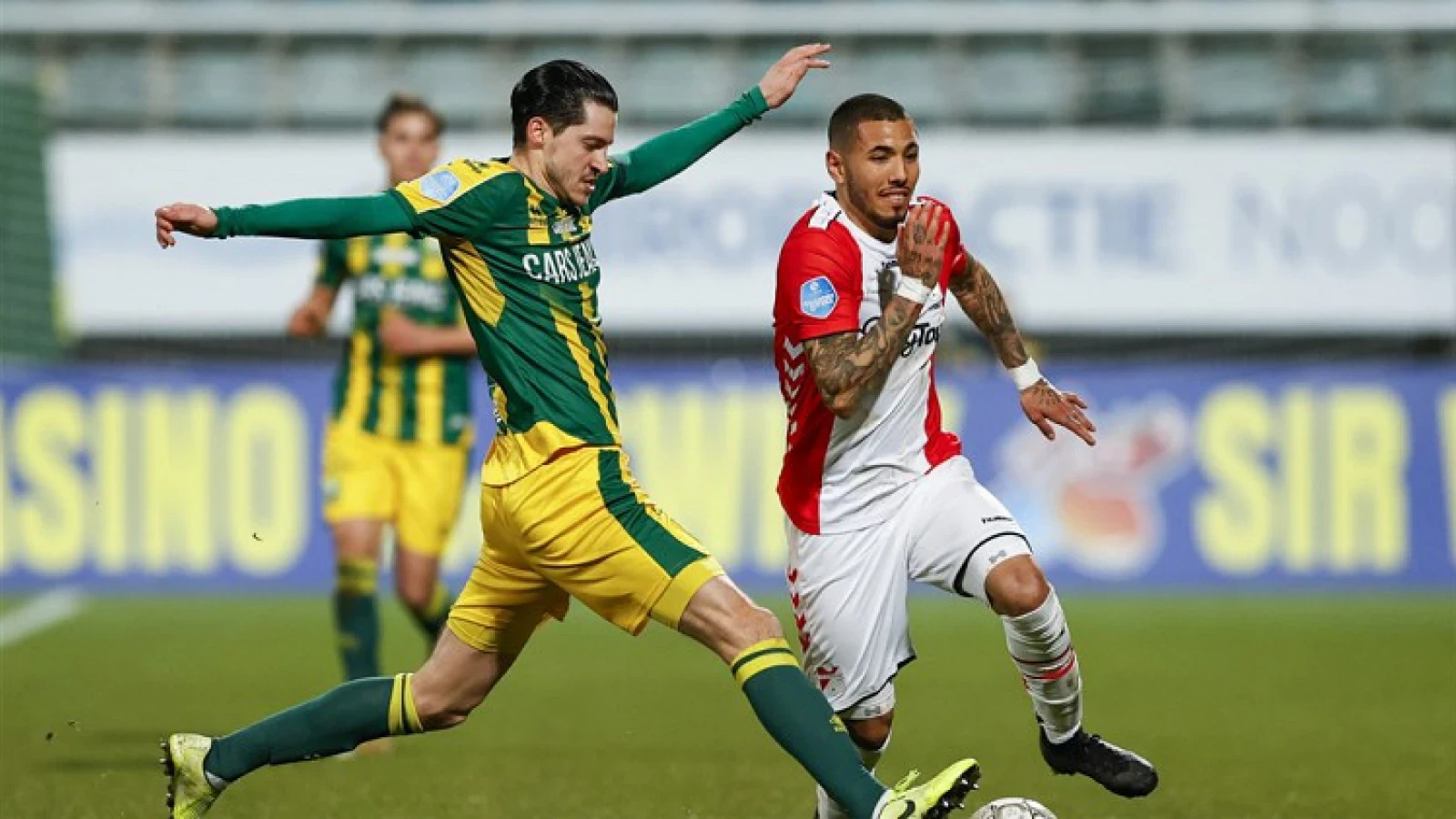 EREDIVISIE | PSV wint in Emmen 