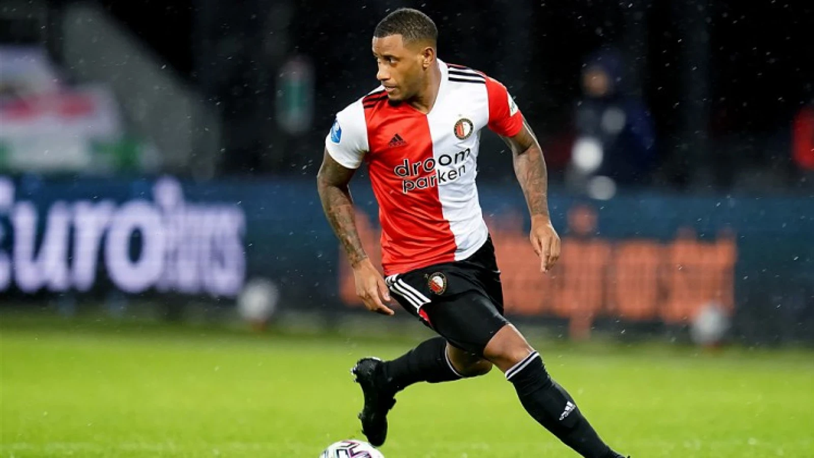 Narsingh: 'Ook ik krijg wel dingen mee' 