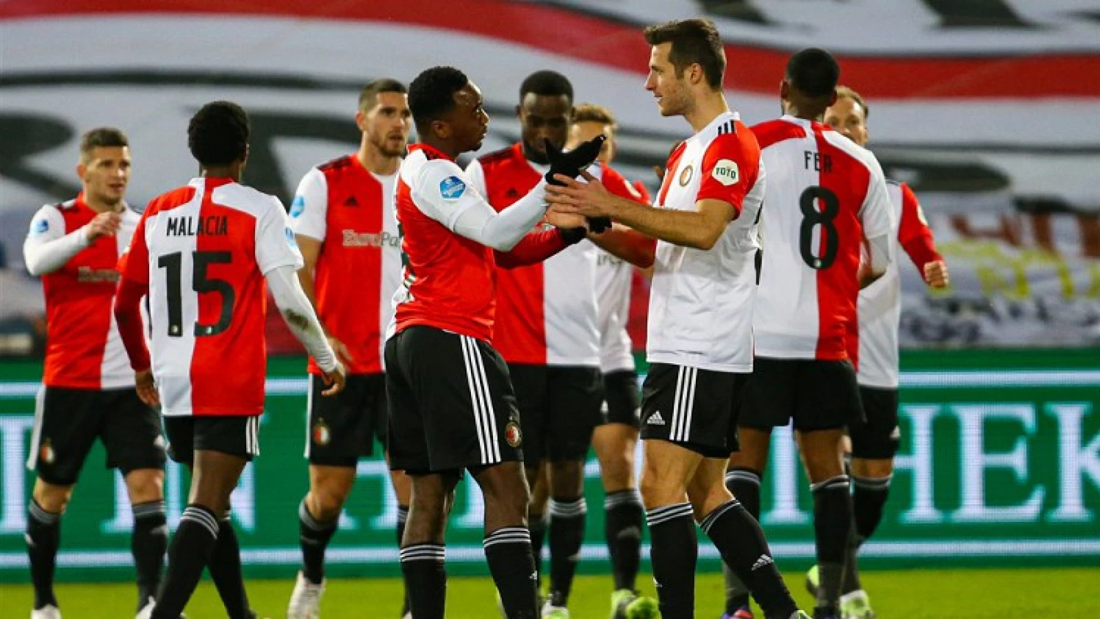 TOTO KNVB Beker | Ajax schakelt PSV uit
