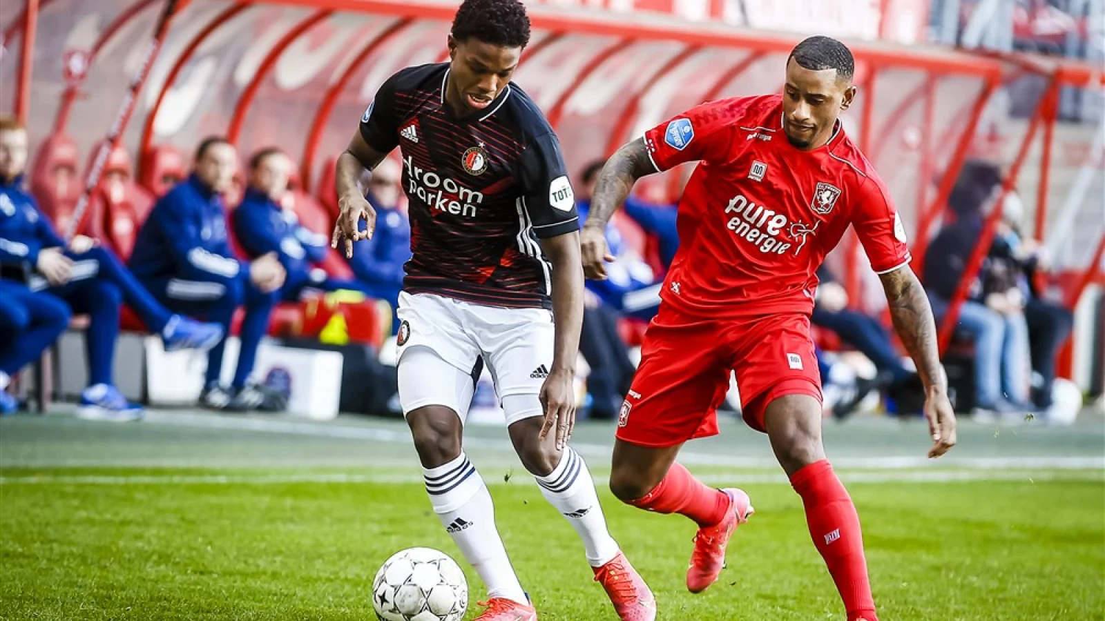 LIVE | FC Twente - Feyenoord 2-2 | Einde wedstrijd
