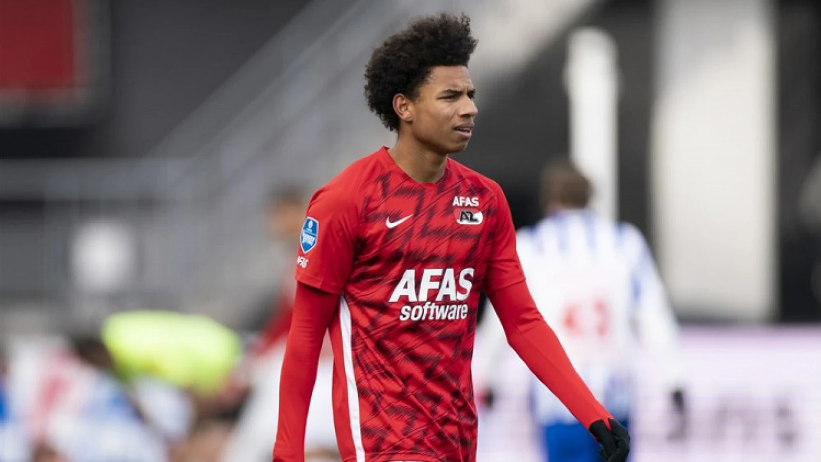 'AZ heeft tegen Feyenoord weer beschikking over Stengs'