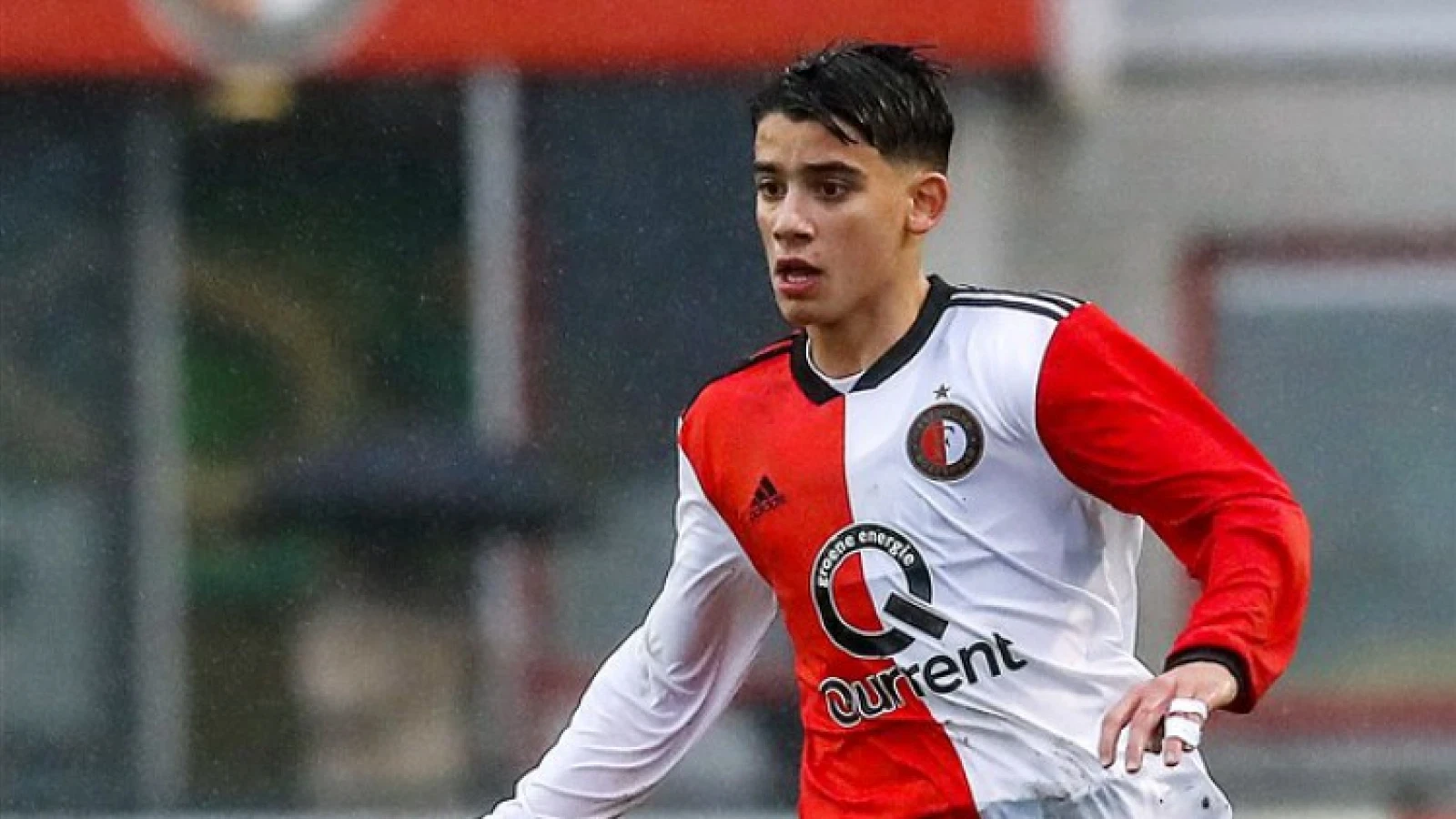 OFFICIEEL | Feyenoord verlengt contract met Gündüz