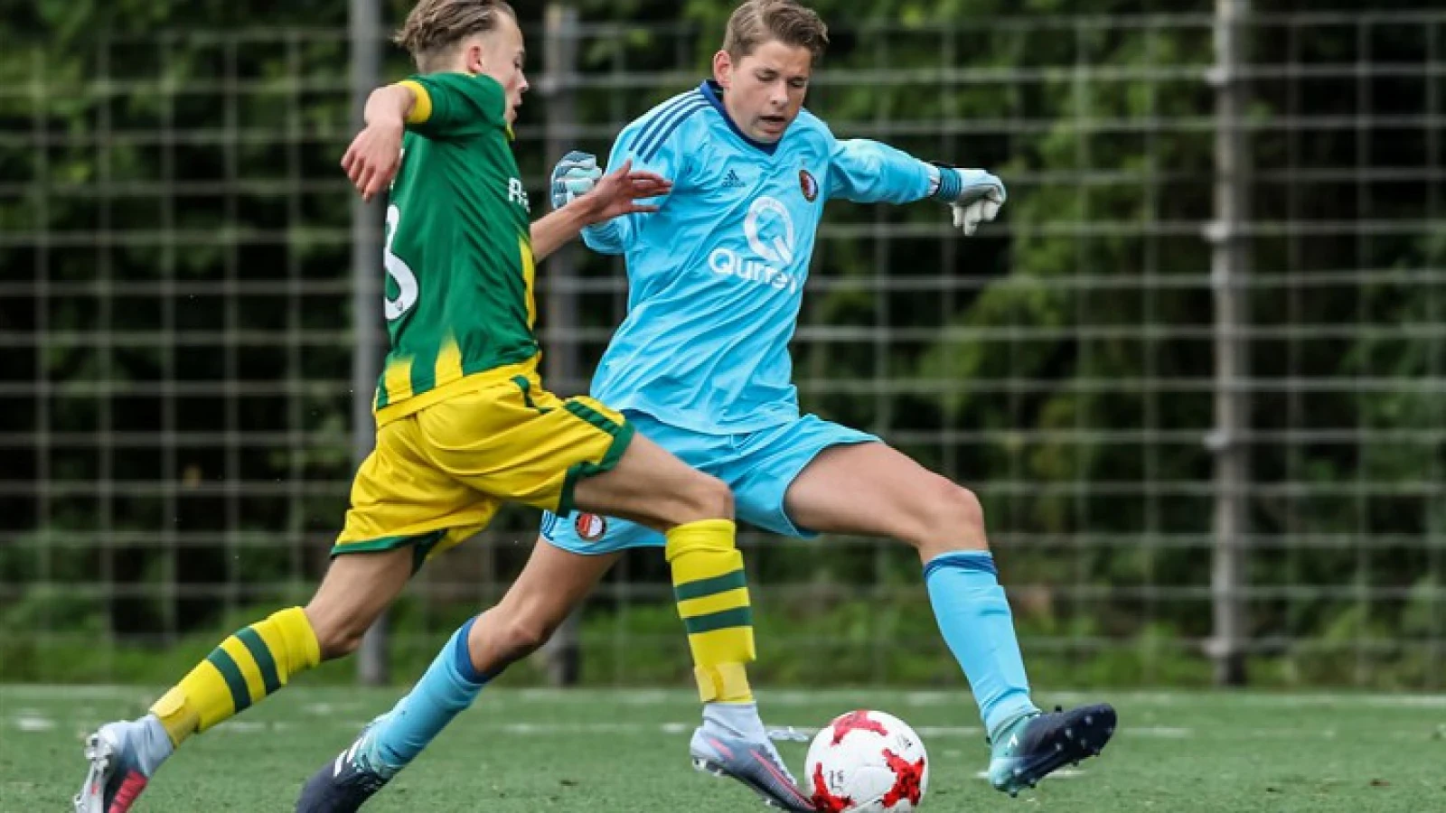 'Je merkt dat Feyenoord een grote stap heeft gezet om jeugdspelers beter te ontwikkelen'