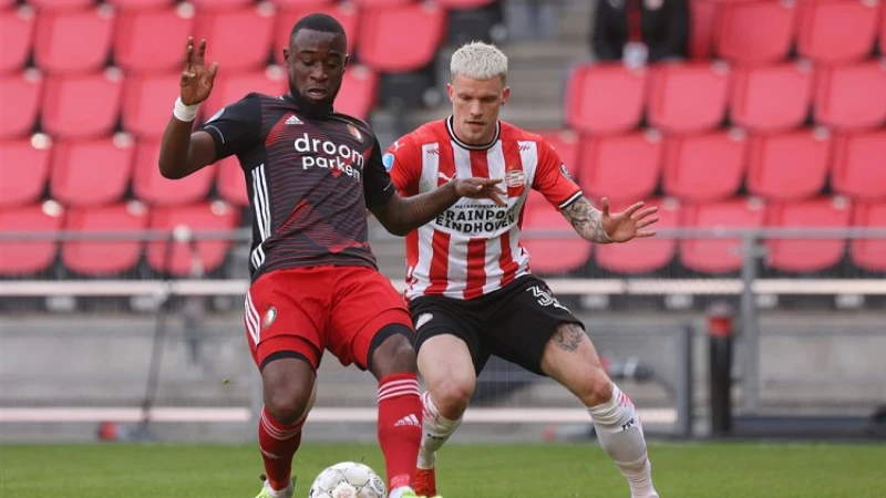 'De backs van PSV zijn geëlimineerd door de backs van Feyenoord'