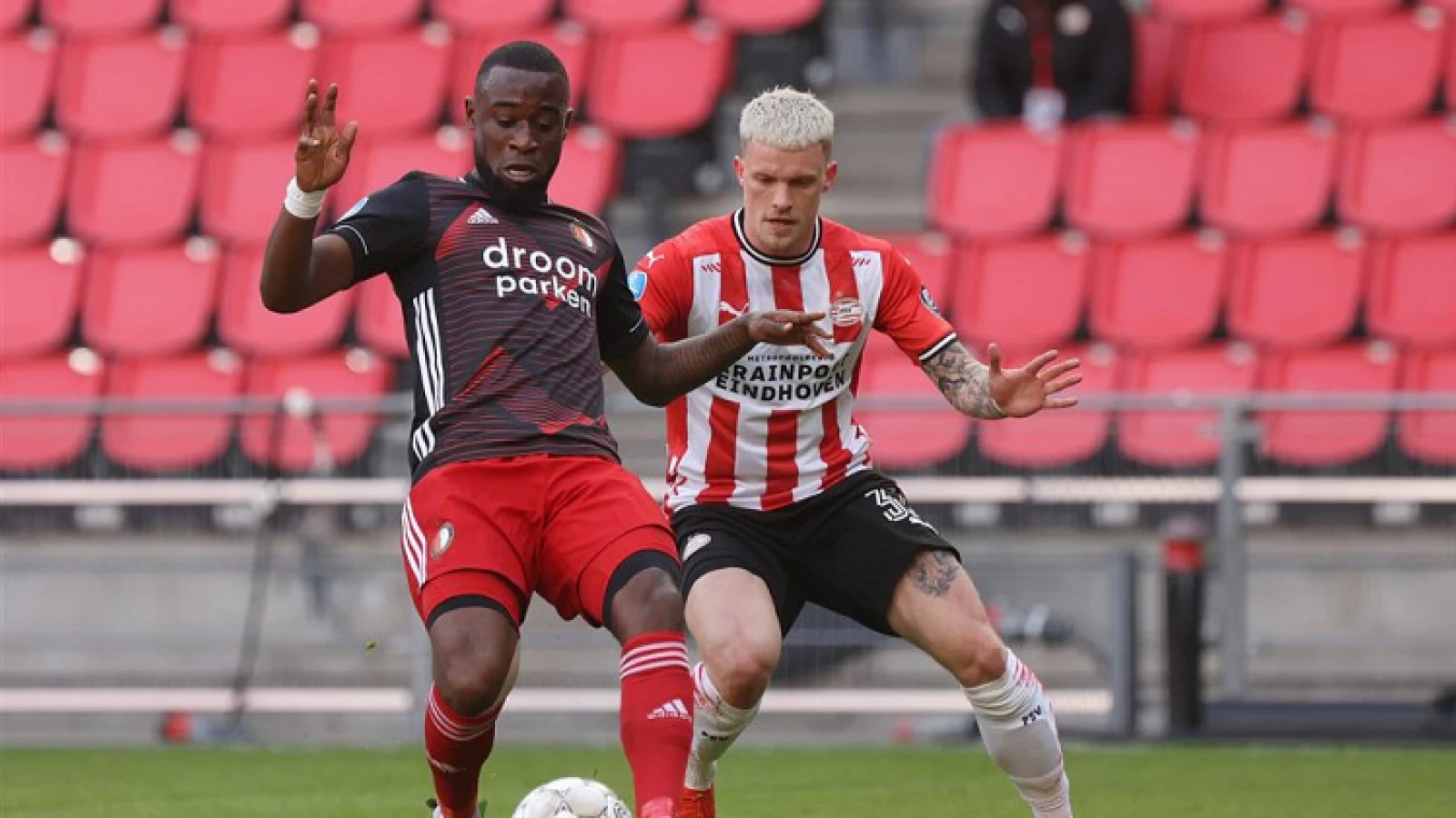 Telegraaf: 'Geertruida zet handtekening onder nieuw contract bij Feyenoord'