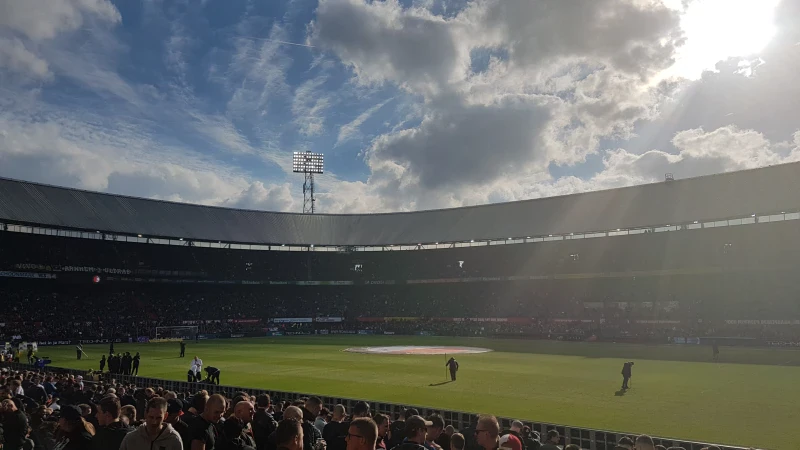 'Full Support Uitshirt 2021-2022' komend seizoen een van Feyenoords officiële wedstrijdshirts
