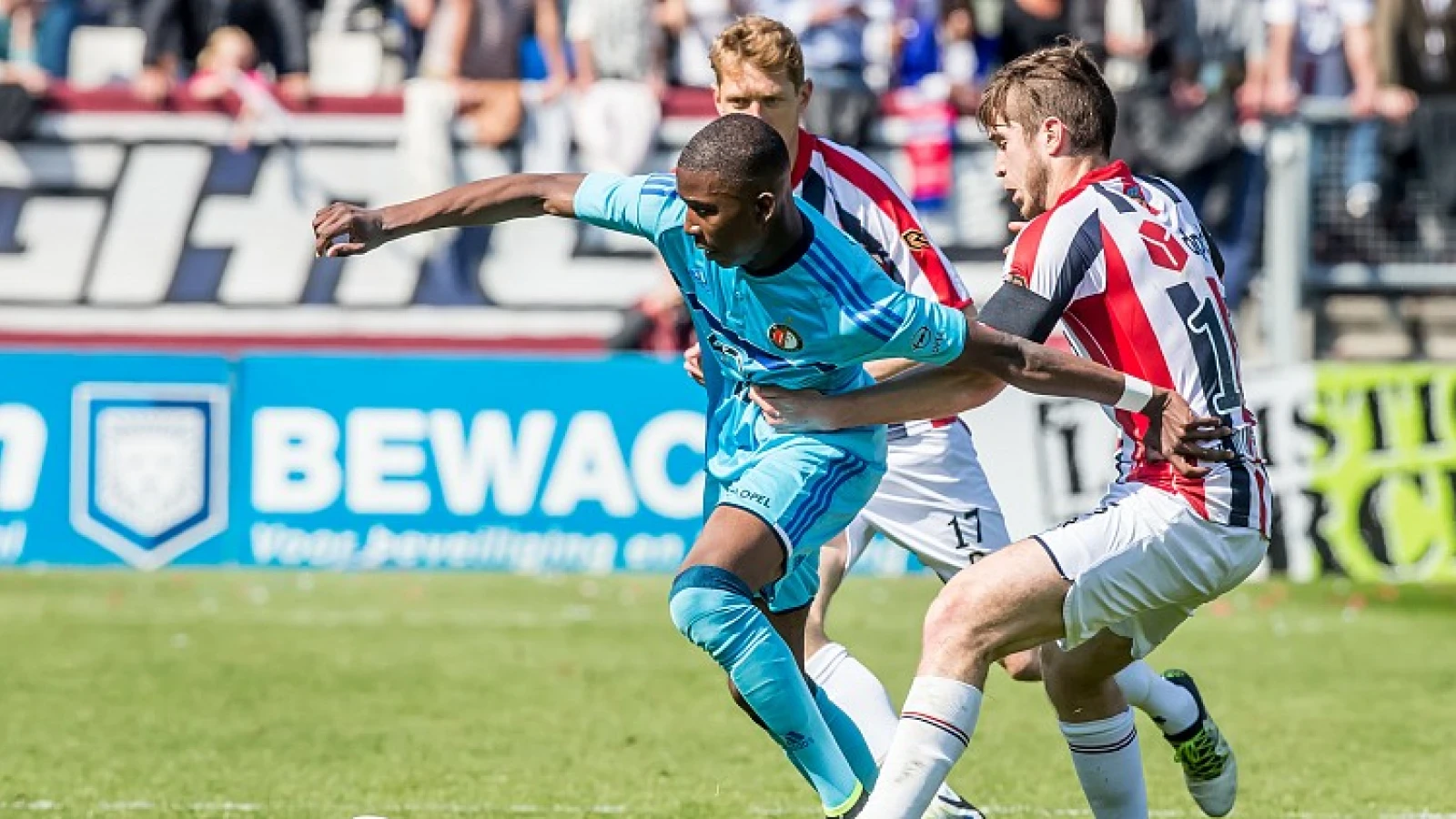 Feyenoord 2 speelt laatste wedstrijd beloftencompetitie gelijk