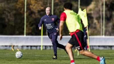 Feyenoord bouwt aan technische staf: Rotterdamse analist aangesteld
