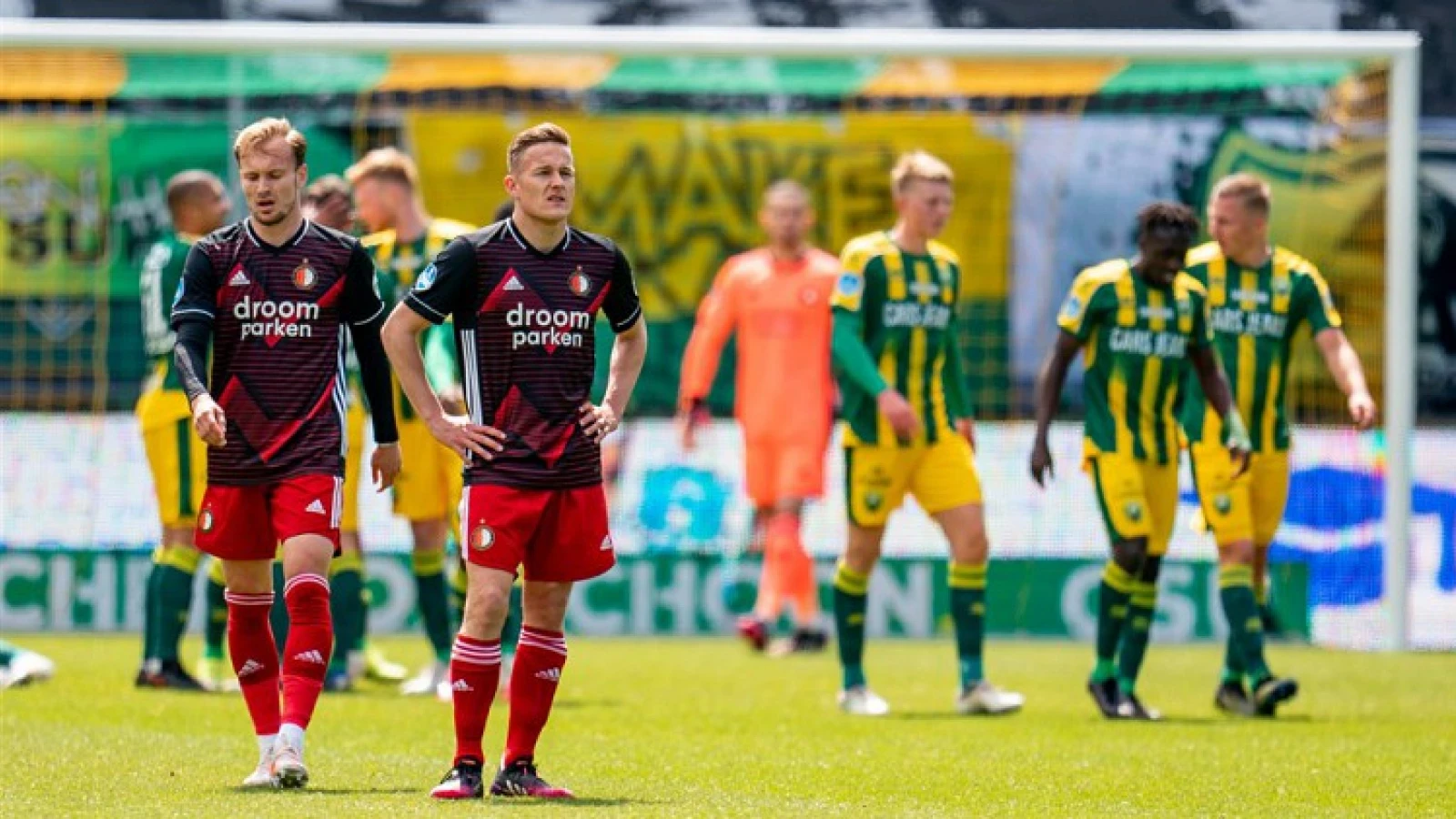 Inspiratieloos Feyenoord verliest van hekkensluiter ADO Den Haag