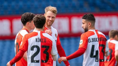 Feyenoord boekt eenvoudige overwinning op RKC Waalwijk