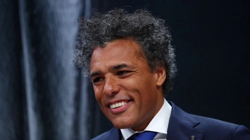 Van Hooijdonk over mogelijke Feyenoord-versterking: 'Ja, hij kan voor die clubs zeker een aanwinst zijn'