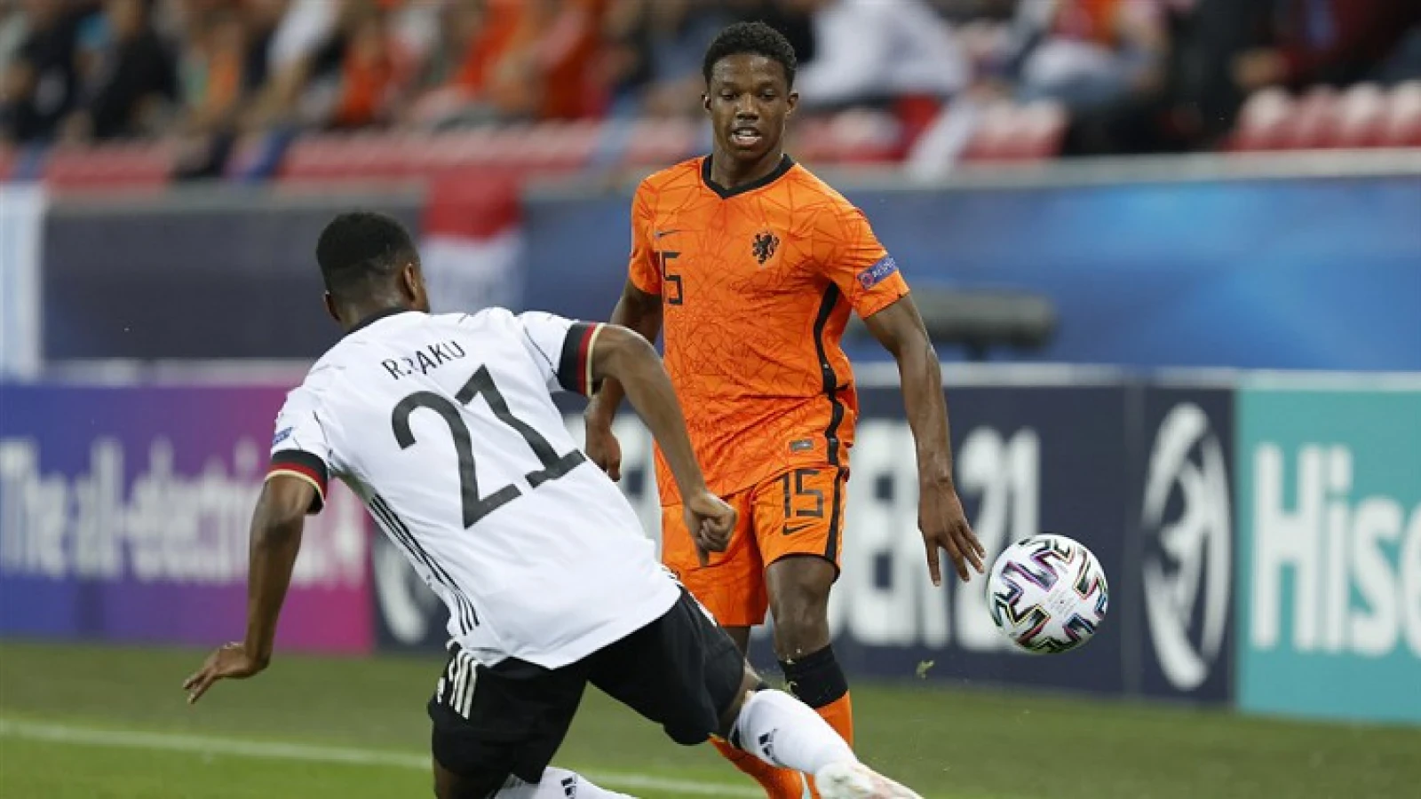Jong Oranje uitgeschakeld in halve finale EK na verlies tegen Jong Duitsland