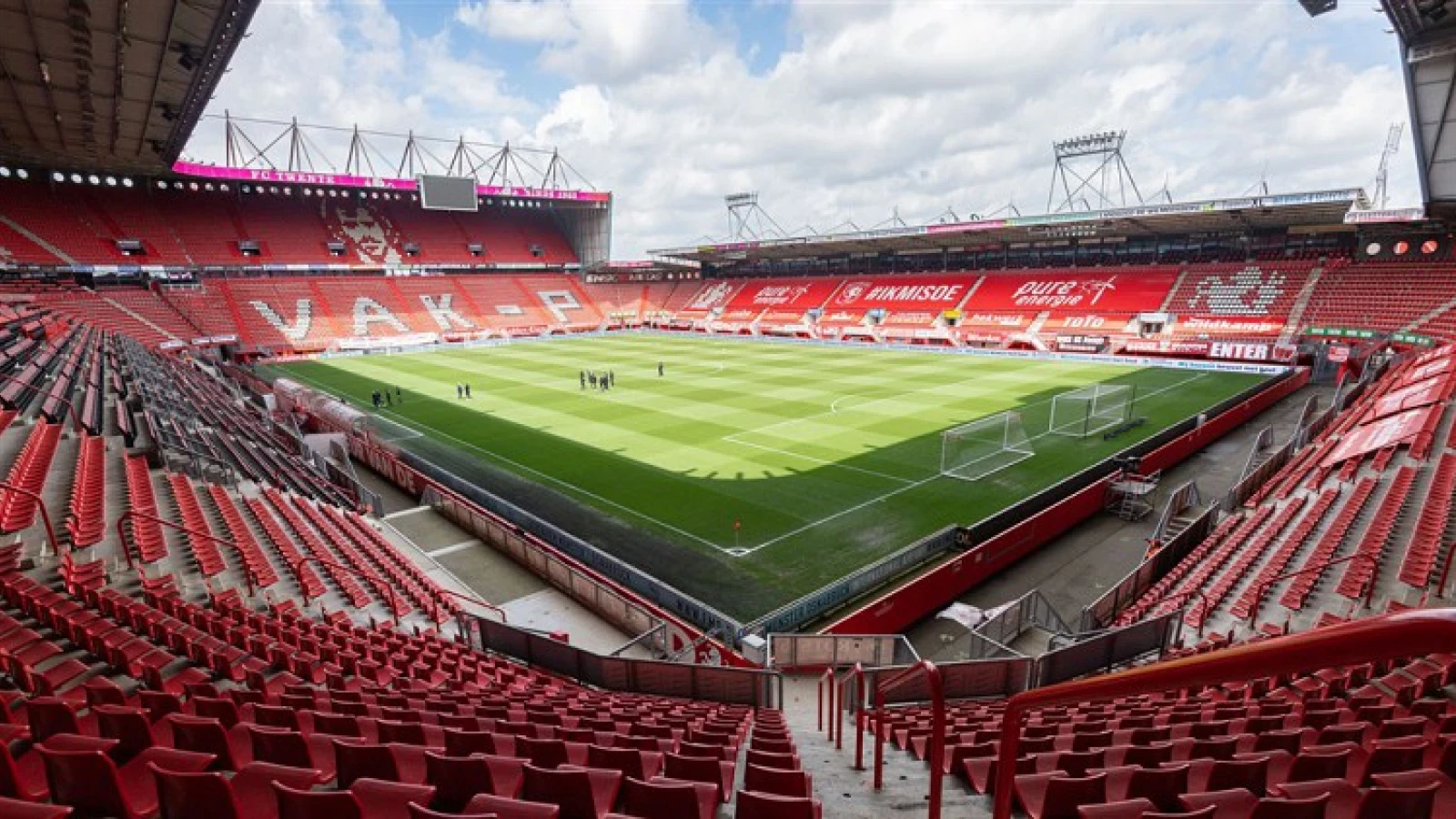 FC Twente hoopt dat competitiestart wordt uitgesteld