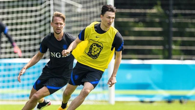 'Ajax wil Berghuis toevoegen aan selectie als breedte versterking'