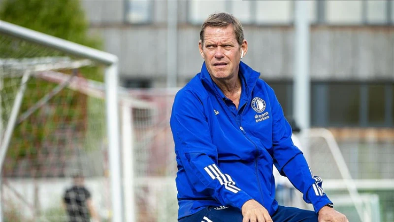 Arnesen over mogelijke transfer Berghuis: 'De zaak ligt in handen van juristen, ik ga en wil er verder niets over zeggen'