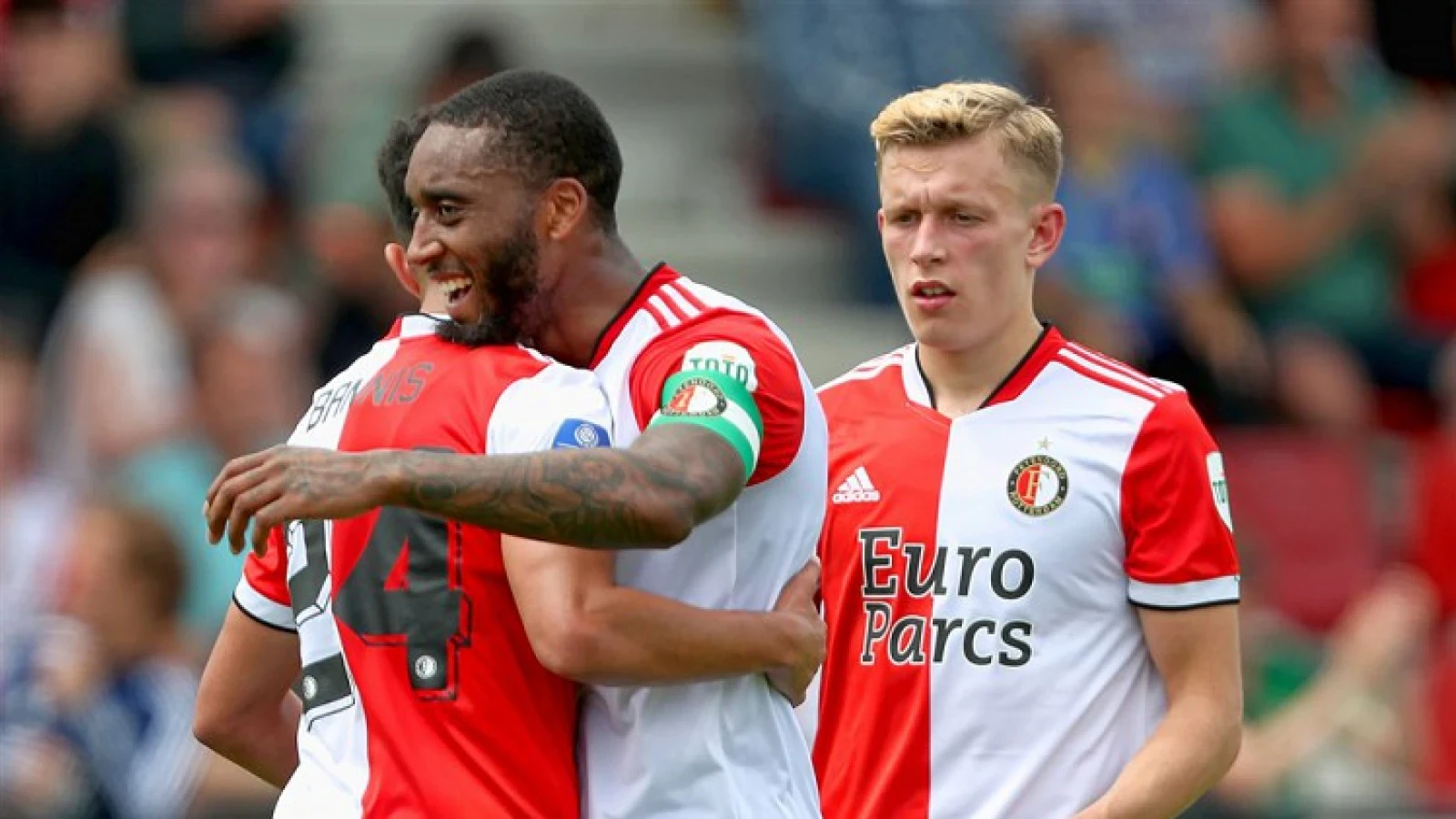 Leroy Fer blijft in elk geval aanvoerder tot de selectie rond is