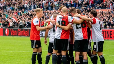 Verdiende maar moeizame overwinning Feyenoord tegen Go Ahead Eagles