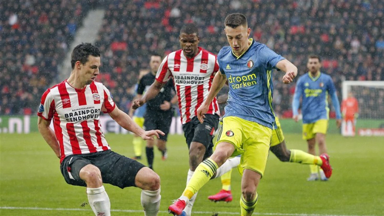 'Feyenoord denkt aan Nick Viergever als versterking voor de verdediging'