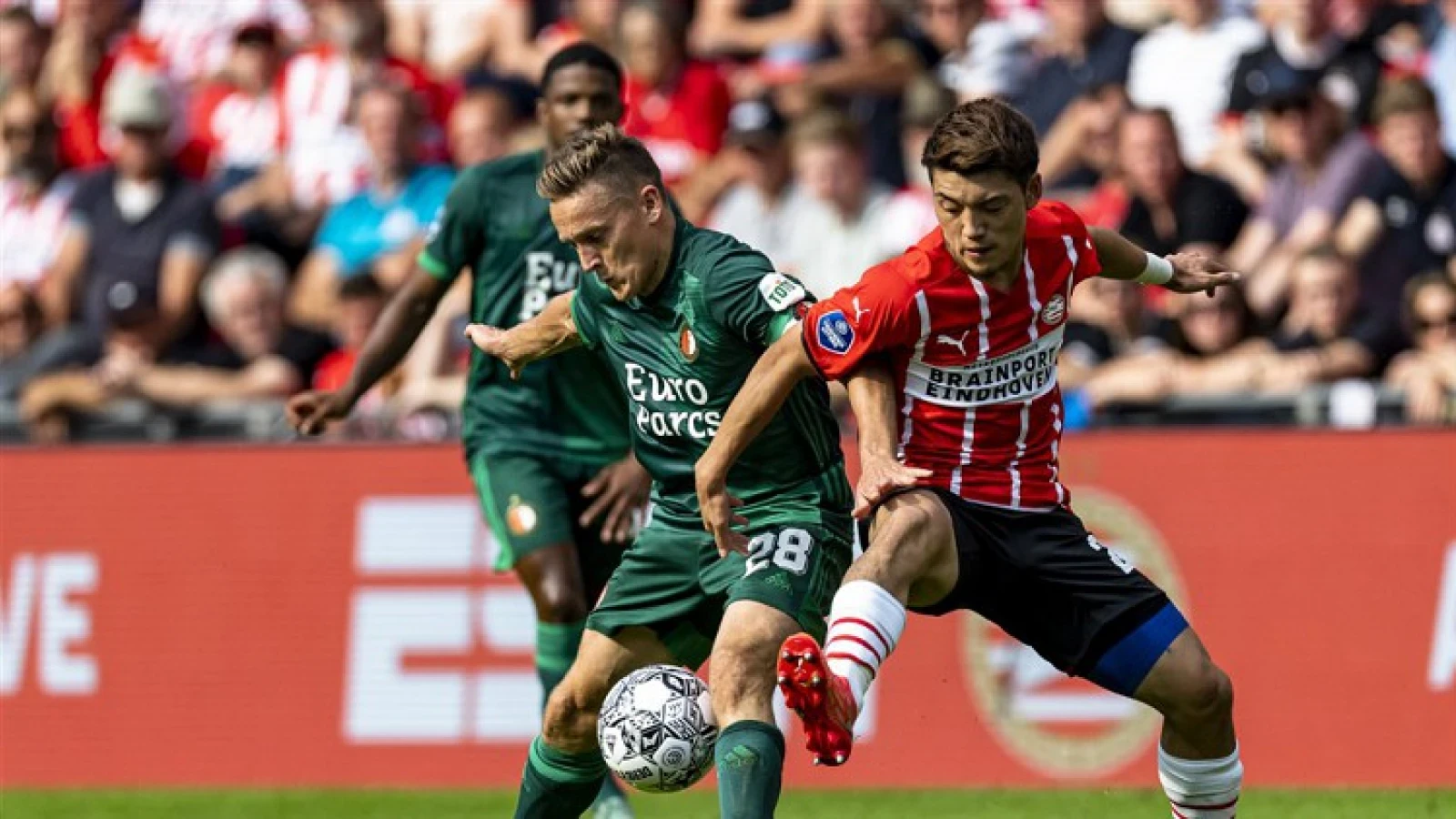 EREDIVISIE | Vitesse wint van FC Groningen