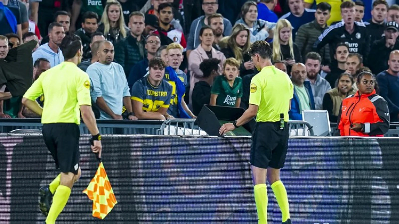 'Joey Kooij was te schijterig om die goal af te keuren'